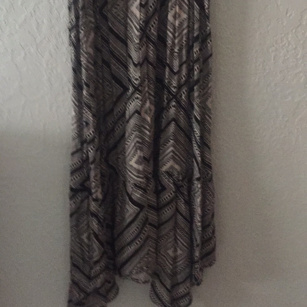 Dress - Picture 5 of 5